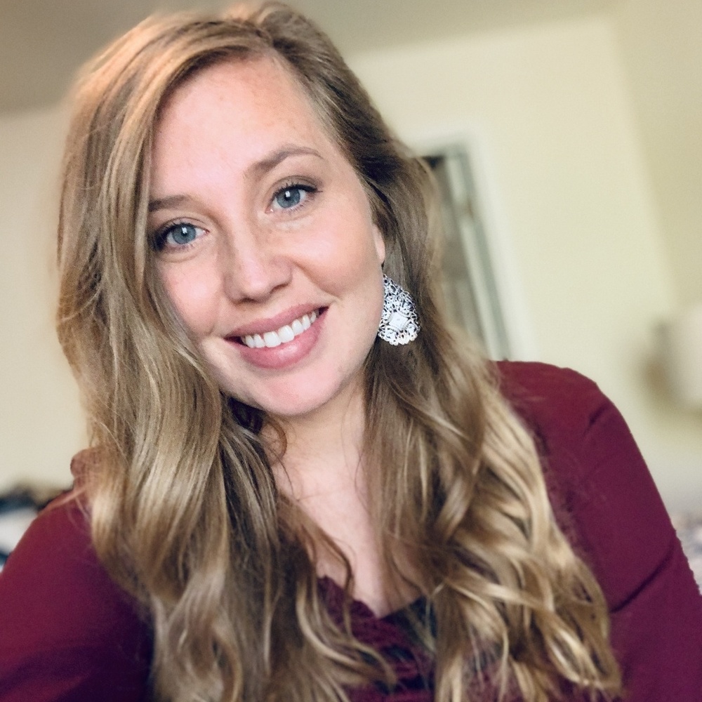 Meet your Posher, Chloé